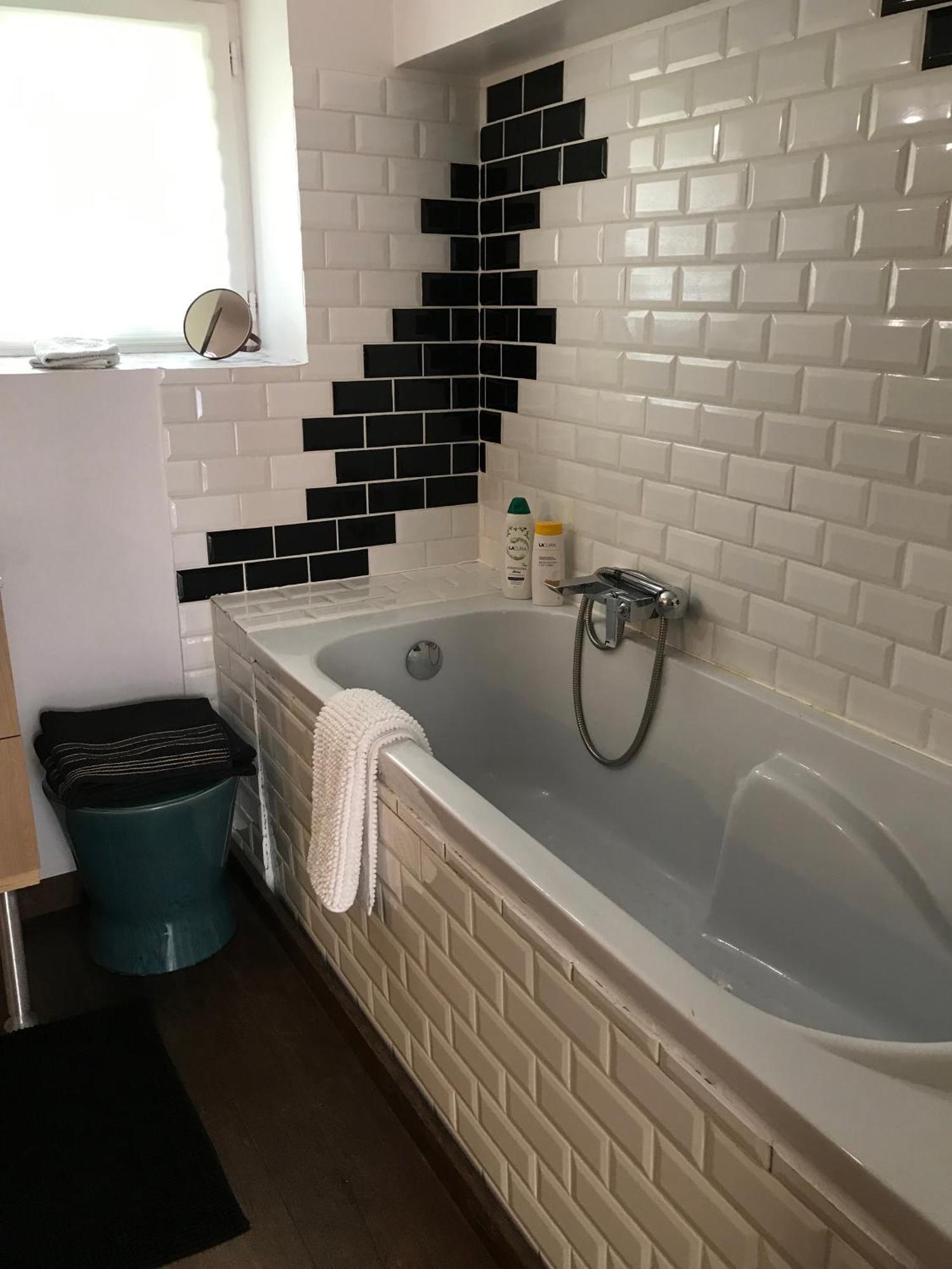 La Maison Rouge Séjour chez l'habitant *